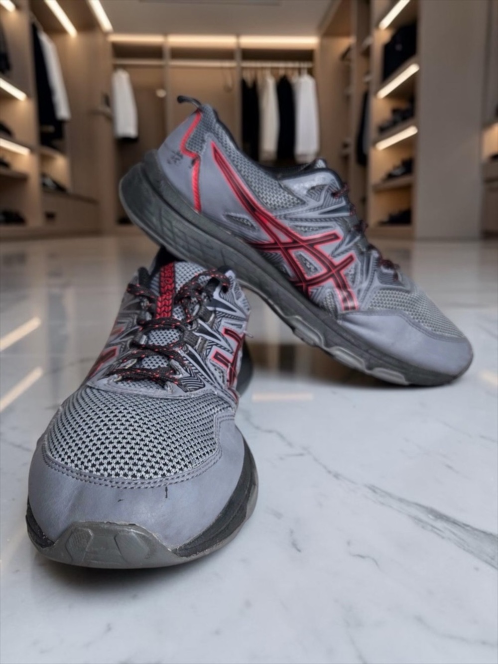 ASICS Gel-Venture 8 Men's Grey Red Trail Runners Size 10 - Picture 3 of 8